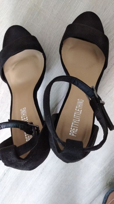 Nowe buty 41 pretty little thing