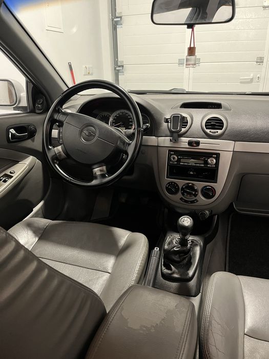 Chevrolet lacetti 1.4 16V