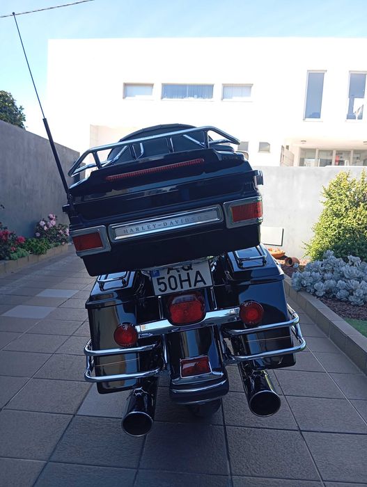 Harley Davidson Electra Glide Classic (FLHTC)