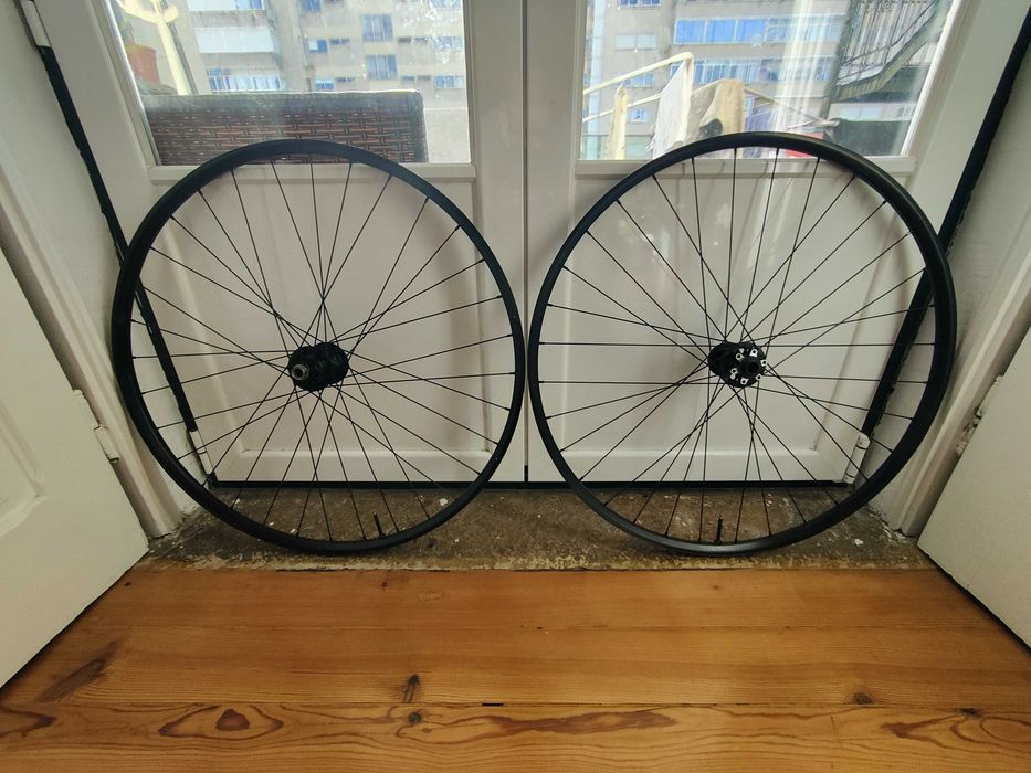 Material para Bicicletas | Quadro | Rodas | Guiador | Espigão