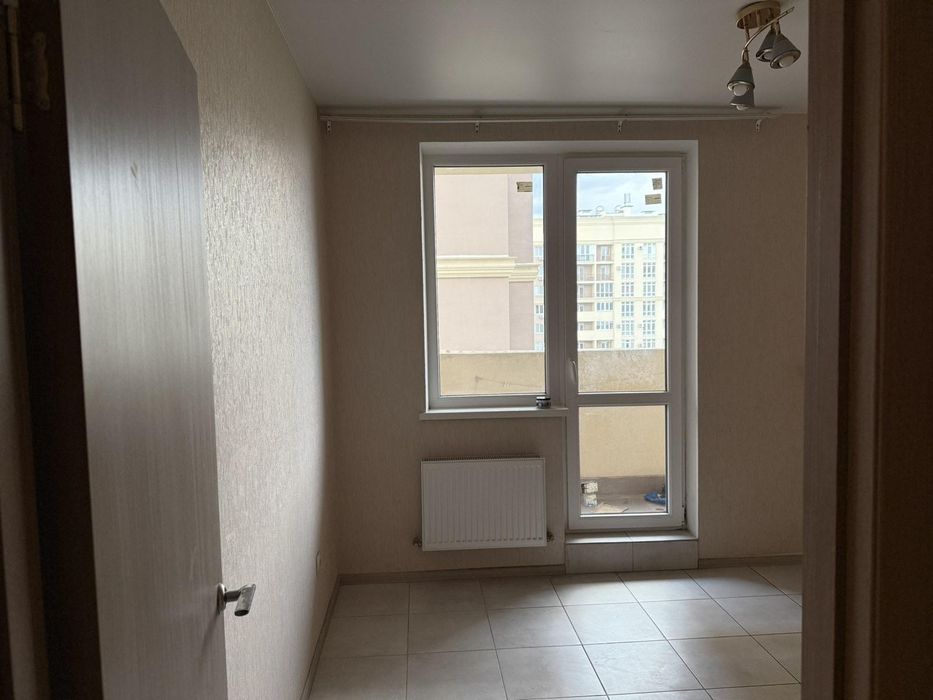 Продам 2-к квартиру з ремонтом в ЖК Одеські традиції (3-294-945)