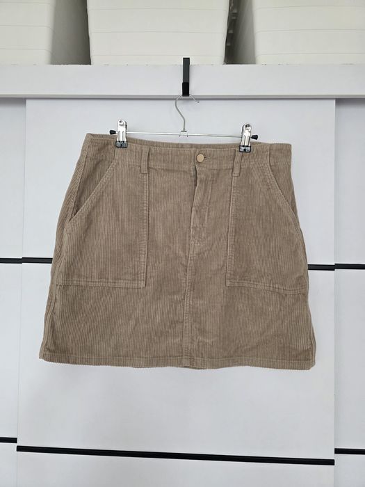 Sztruksowa spódniczka