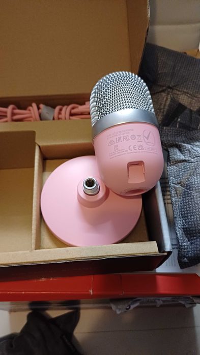 Razer Seiren Mini - Mikrofon pojemnościowy USB do transmisji.