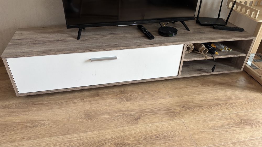 Szafka pod TV stan bardzo dobry 160cm