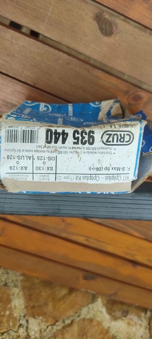 Barras de tejadilho marca Cruz