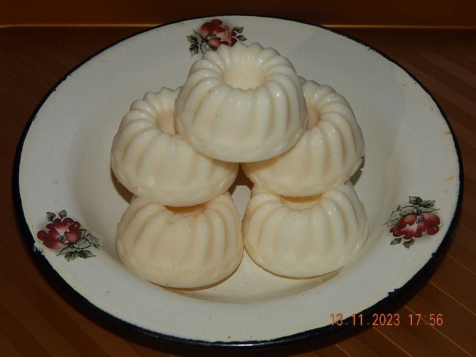 Продам козий сыр (адыгейскй), молоко,  творог, козий жир.