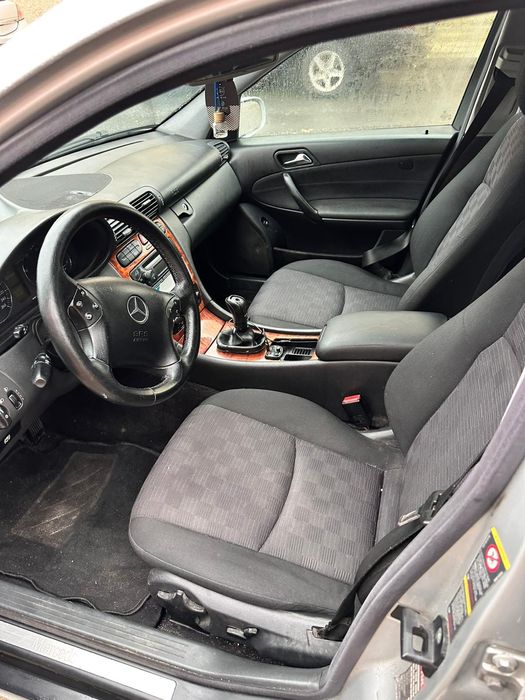 Mercedes usado c200  motor 2.2