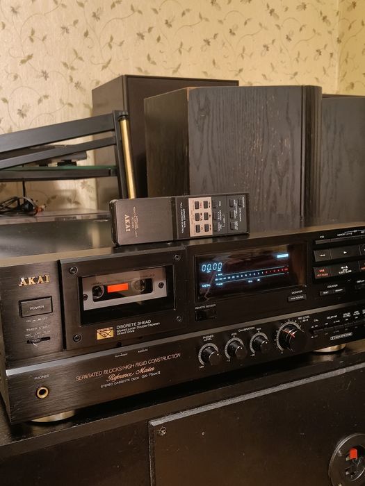 Кассетная дека AKAI GX 75mkll
