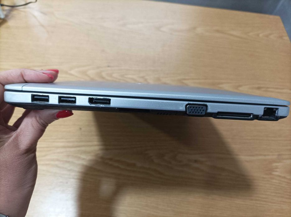 Portátil HP Folio 9480M