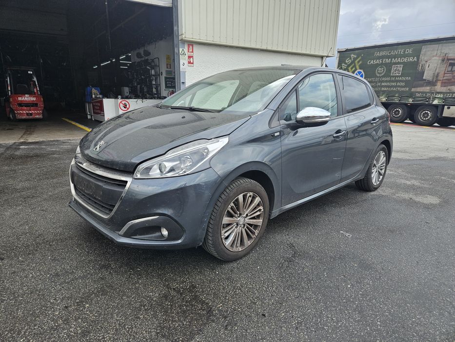 Peugeot 208 STYLE 1.2 VTi de 2017 para peças