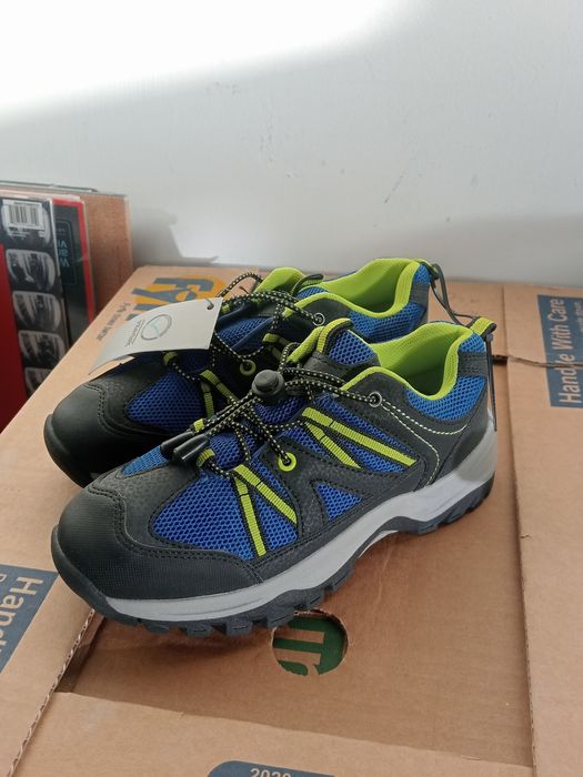 Buty trekingowe Adidasy dziecięce nowe 33