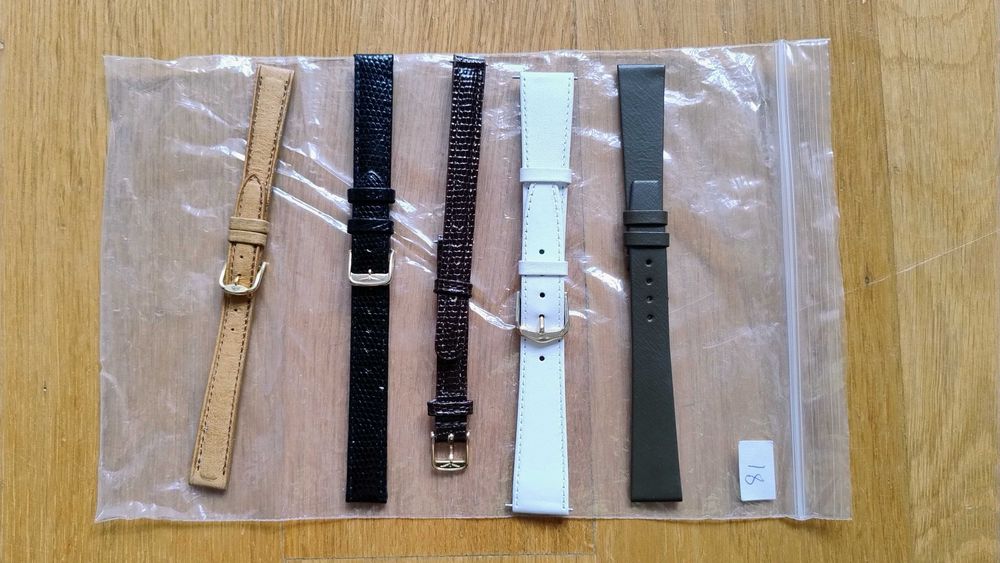 Oryginalne skórzane paski do zegarków.