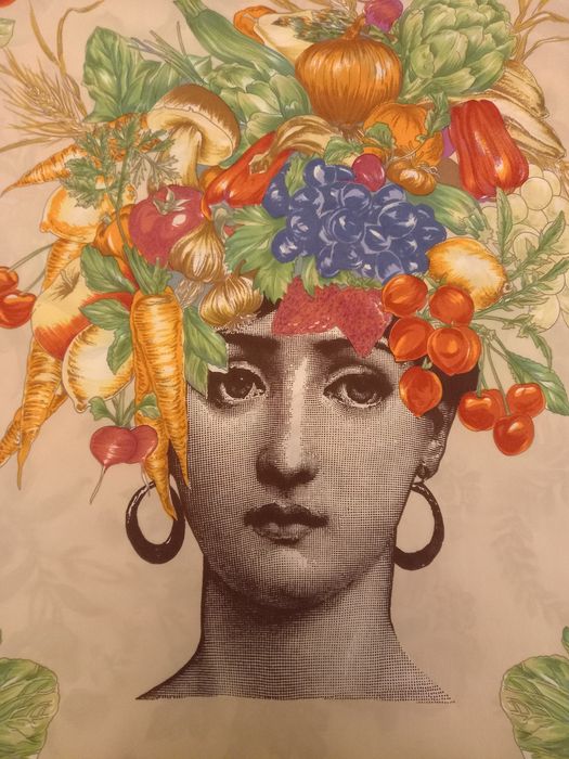 Шовкова хустка moschino