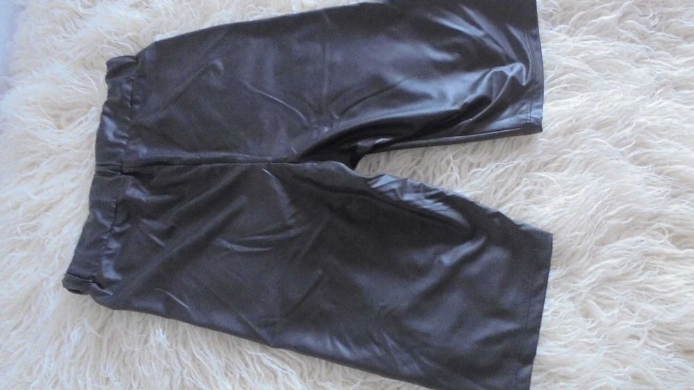 Spodenki damskie sportowe Answear.lab,rozm S czarne