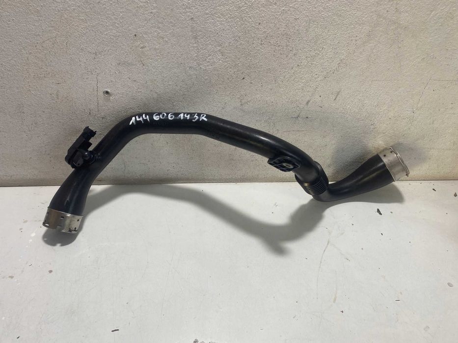 Патрубок інтеркулера Меган 3 Сценік Патрубок интеркулера рено Megane 3