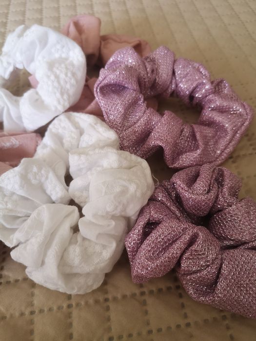 Elásticos cabelos novos