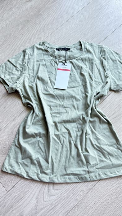 T-shirt damski S oliwkowy nowy bluzka top