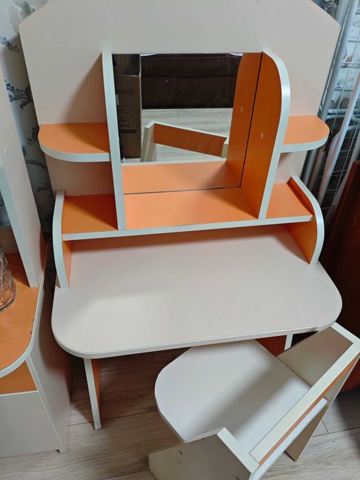 Ігровий набір дитячий. Дитяча кухня. Туалетний столик з стільчиком