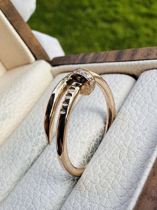 Кольцо гвоздь cartier  585