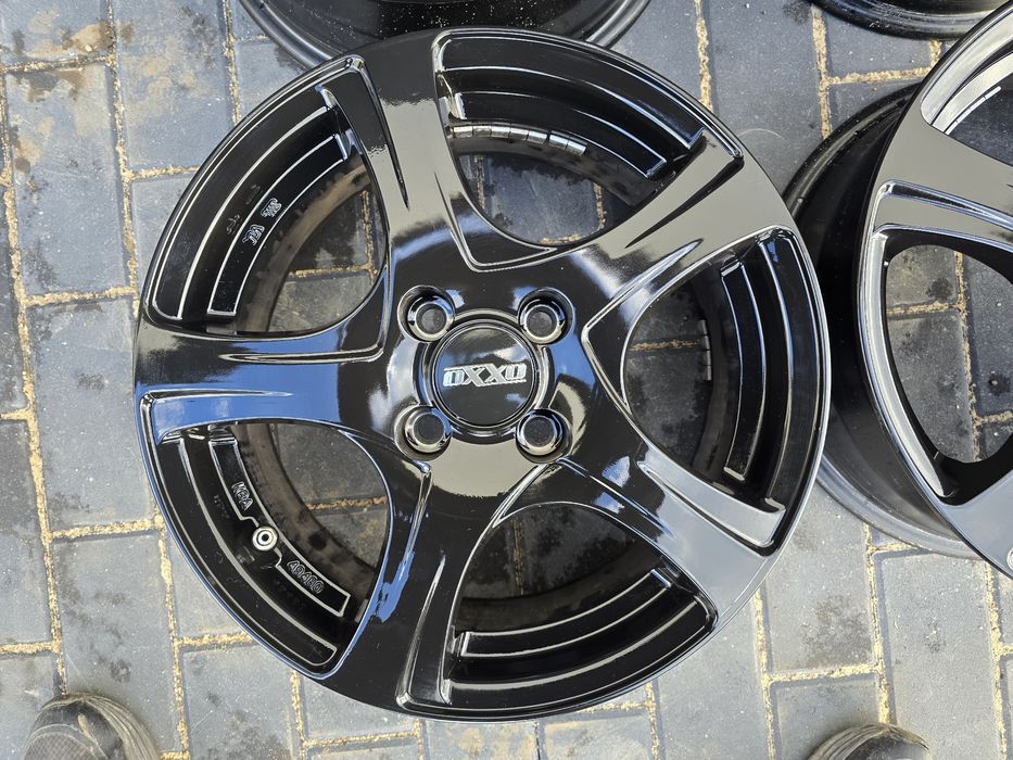 Sprzedam  Alufelgi  15" 4x100 6j ET45