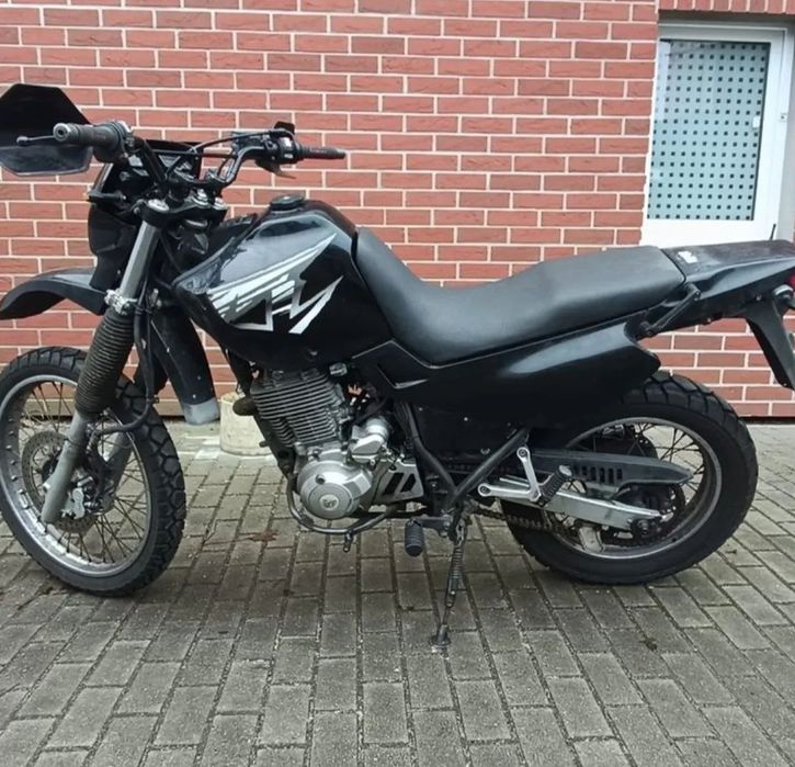 Yamaha XT Yamaha xt 600 lift rozrusznik 1997