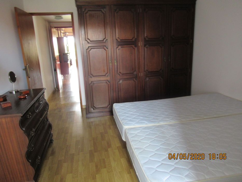 Apartamento T1 mobilado para arrendar nas Olaias perto Metro