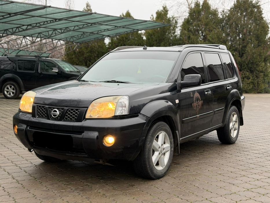 Срочно Nisan в хорошем состоянии