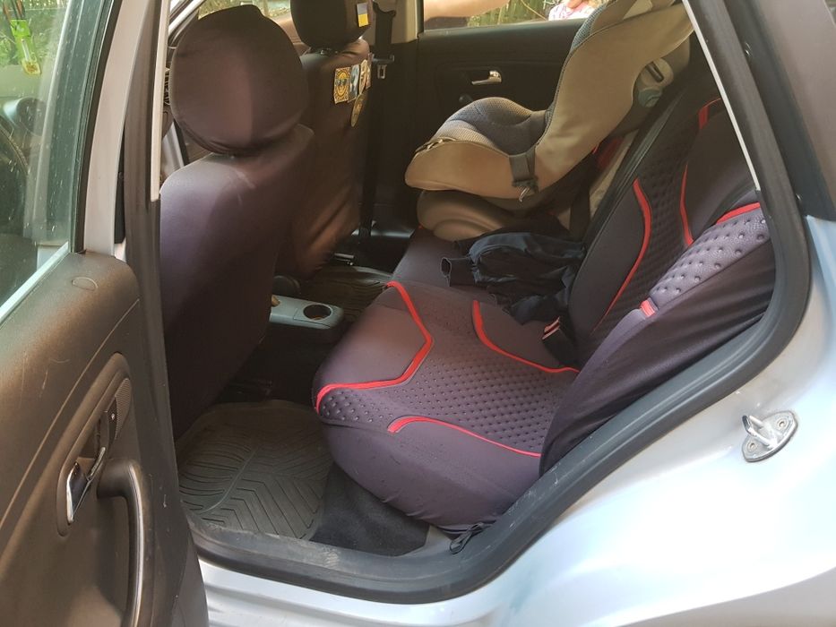 SEAT IBIZA 2003 год.
