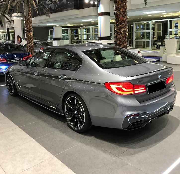 BMW 5 series G30 G31 M-performance style dokładki progów
