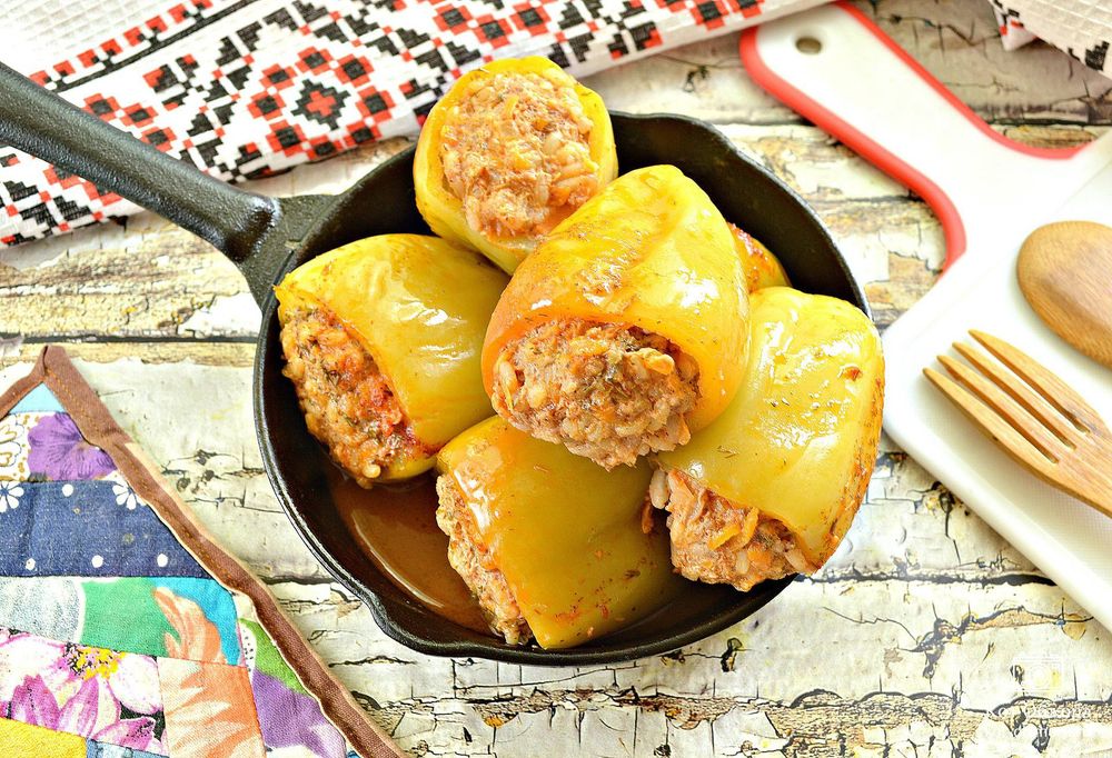 Фаршированный перец / голубцы, домашние, ручная работа