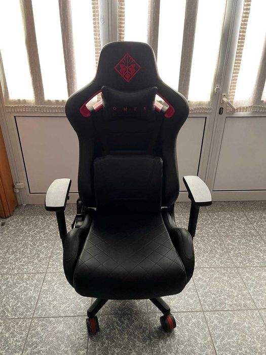 Cadeira Gaming HP Omen Citadel Black and Red