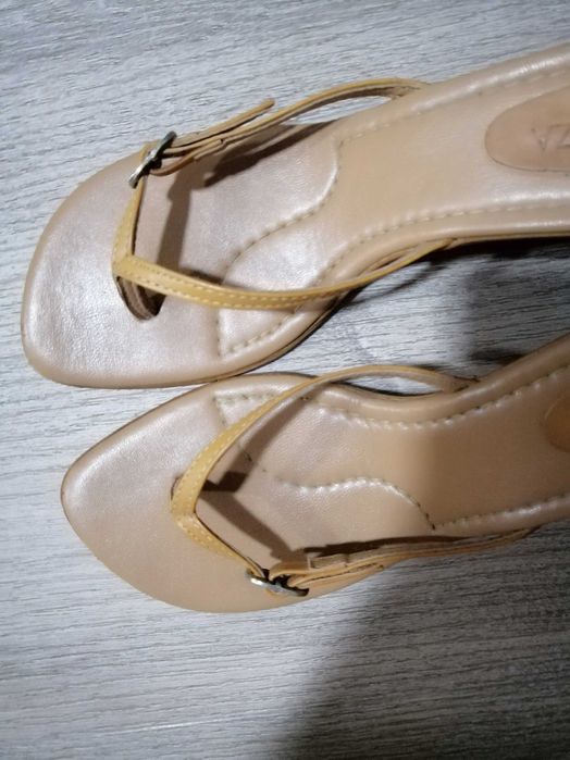 Sandálias de cunha, Corazza, tamanho 36