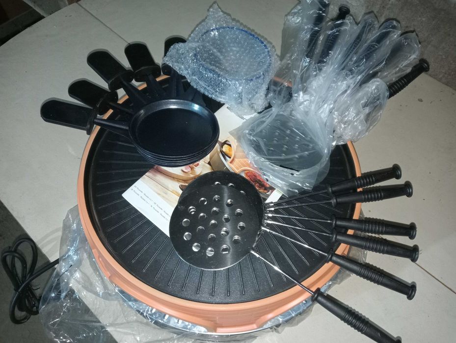 Emerio PO-113255.4 piec do pizzy, grillowania