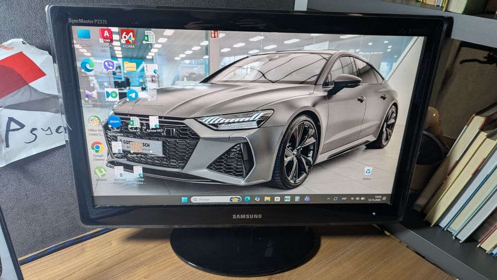 Монитор Samsung p2370