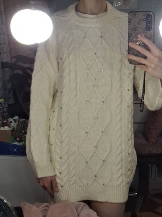 Sweter z kryształkami cyrkoniami sukienka tunika długi sweter