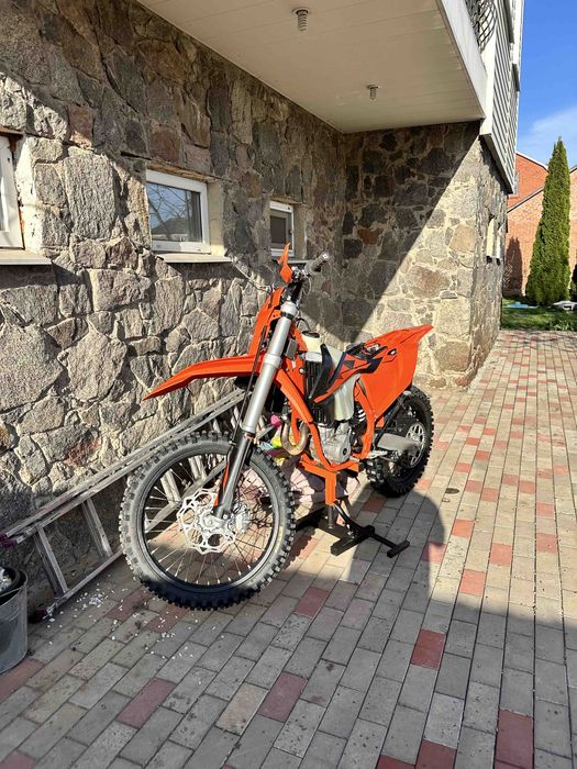 Подставка для мото ( эндуро-кросс)