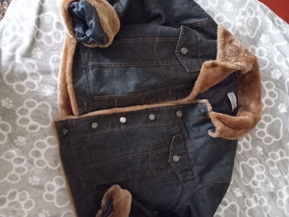 Женская куртка весна