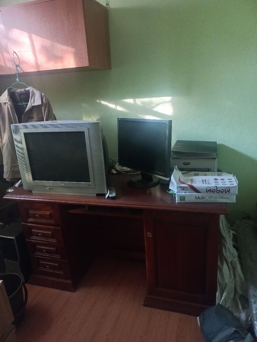 мебель кровать полки
