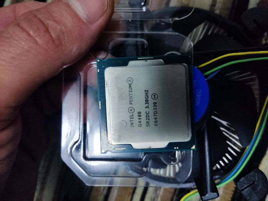 Продам процесор G4400