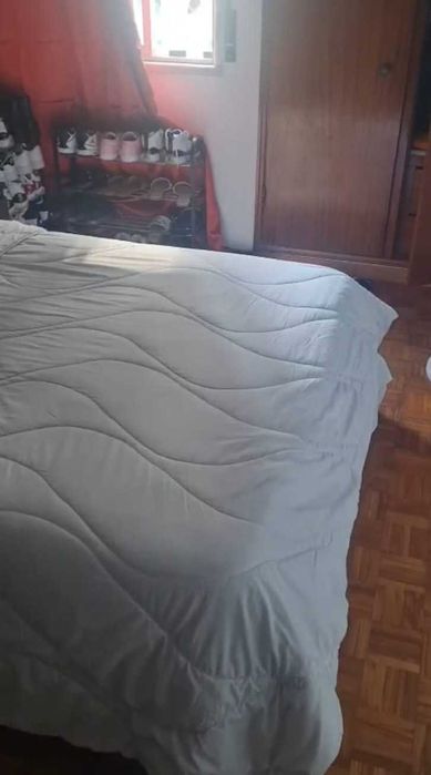 Quarto para arrendar em Serra da Minas Rio de Mouro