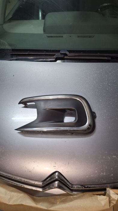 Grelha  esquerda de Citroën C4 Spacetourer