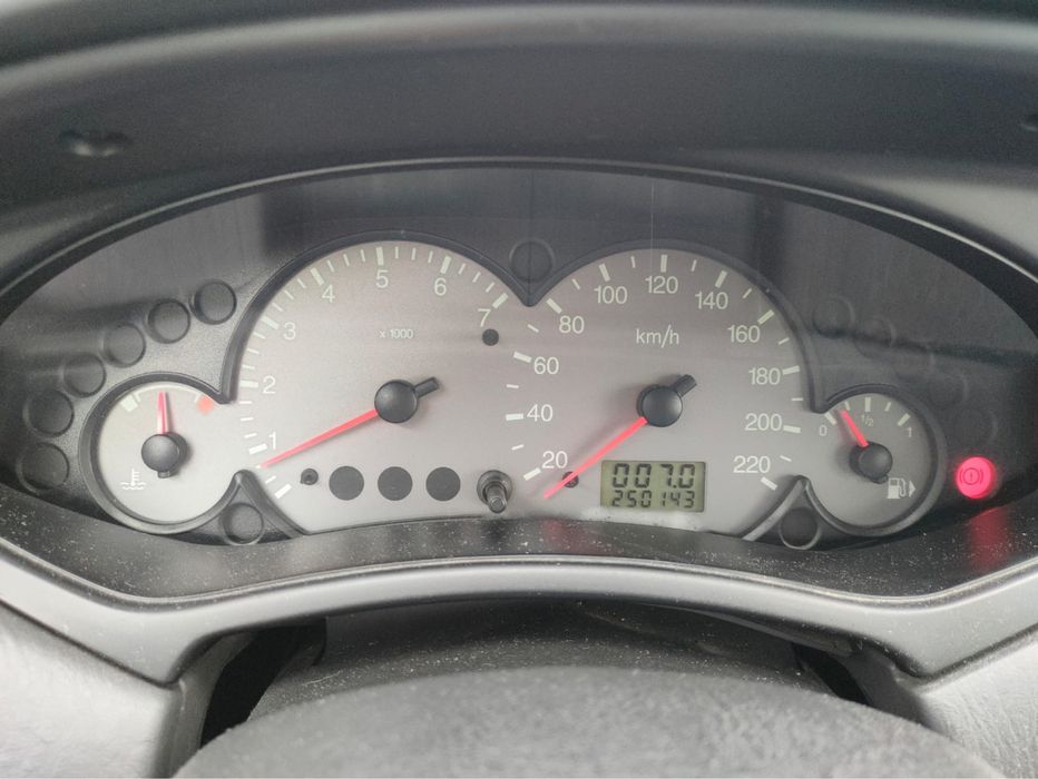 Ford focus 2.0 LPG 130 km