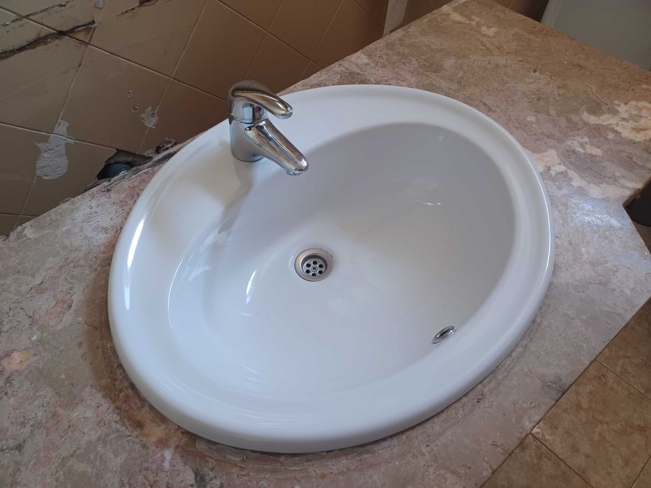 Móvel WC 120 cm + bancada em mármore