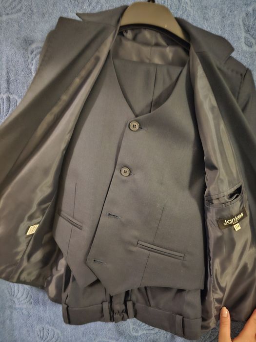 Garnitur dla chłopca 134