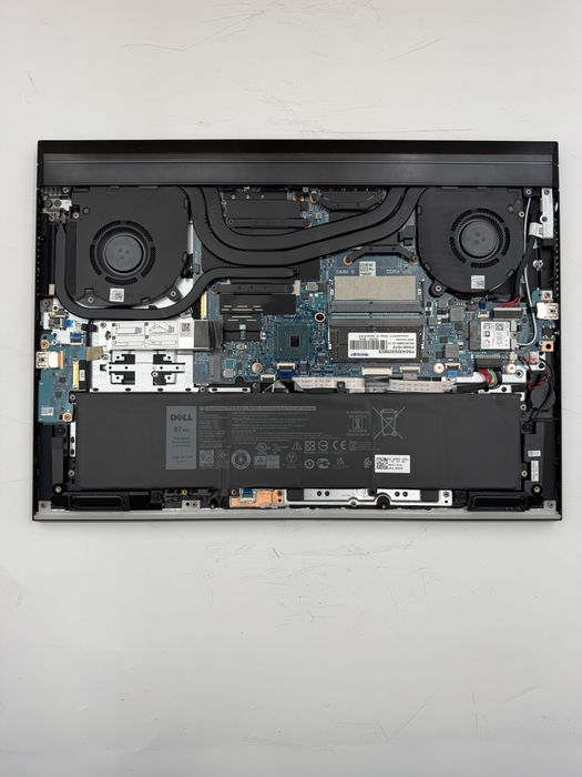 DELL G7 7700 i7 10750H 32GB 512GB RTX2060 W10 1Y