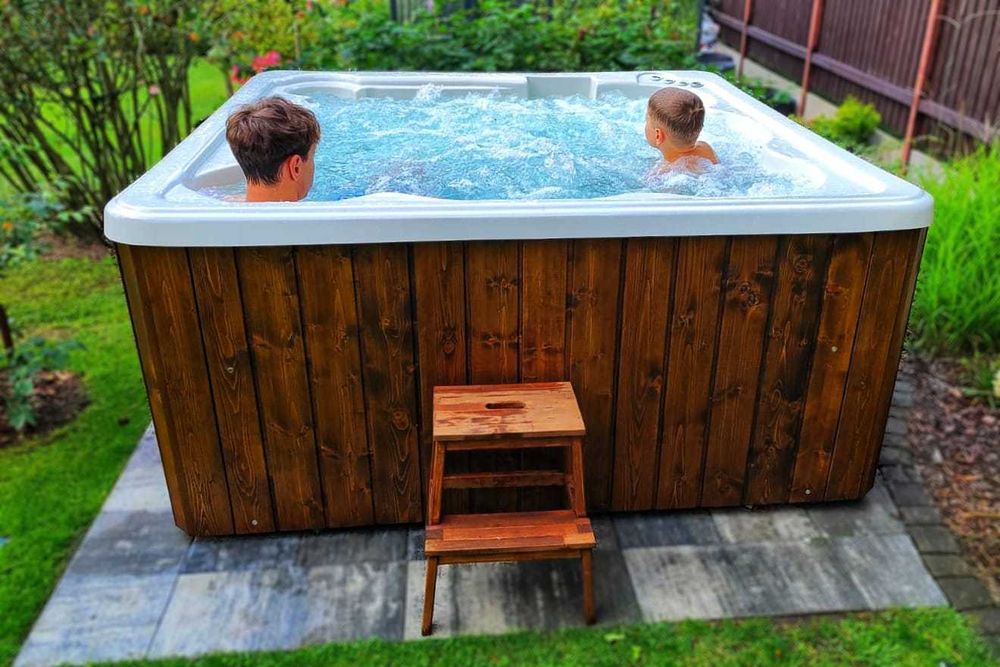 Jacuzzi z piecem na drewno dla 6ciu osob balia basen bania sauna masaż