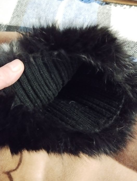 Продам зимову шапку натуральний кролік
