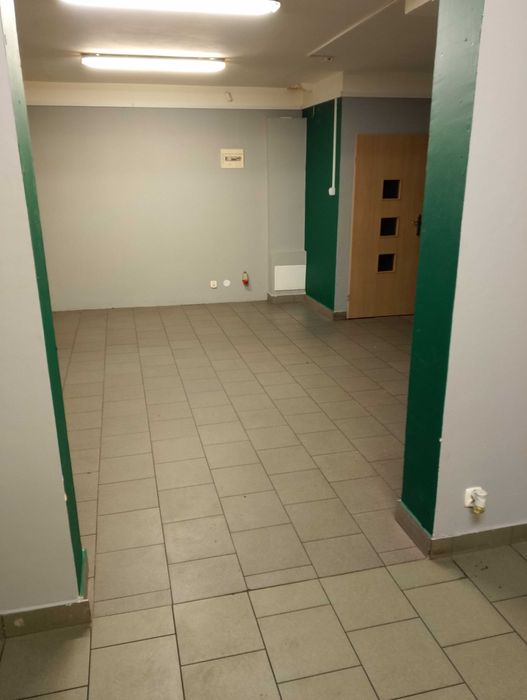 Lokal usługowy fryzjer sklep restauracja biuro