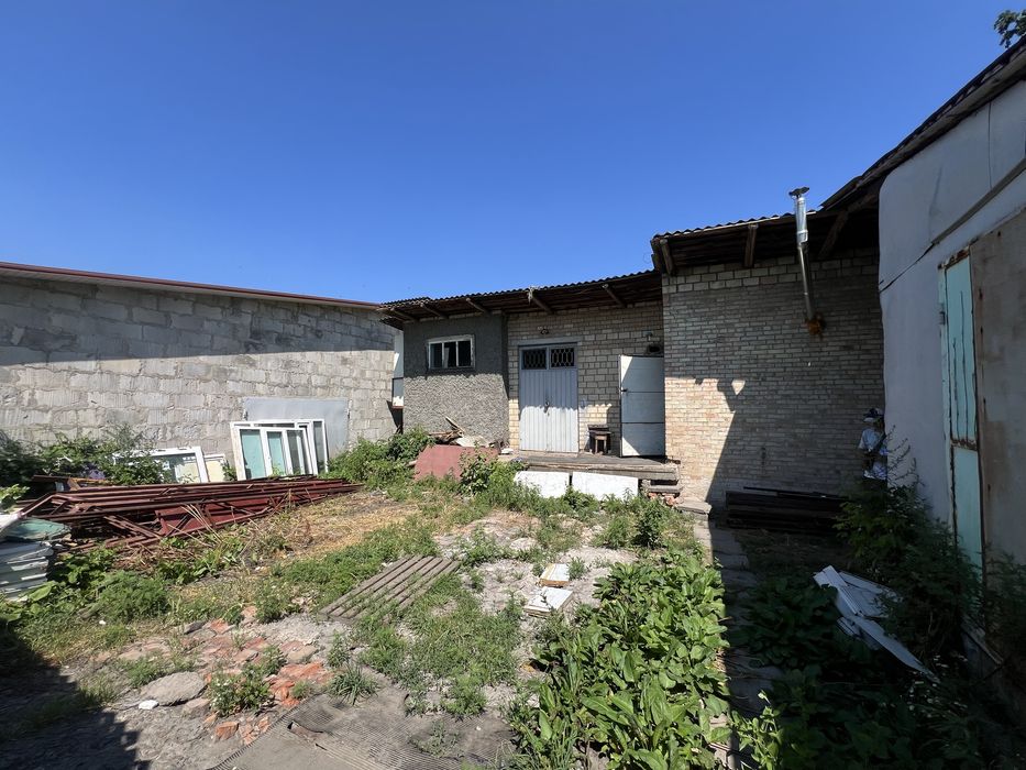 Продаж складського комплексу 700 м² у центрі м. Боярка