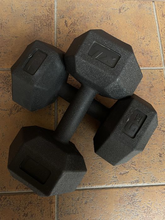Hantle hantelki ciężarki zestaw do ćwiczeń 2x6kg